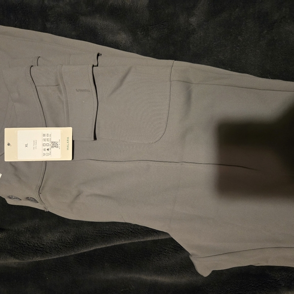Halara Grey Pants size XL NWT - Picture 2 of 3